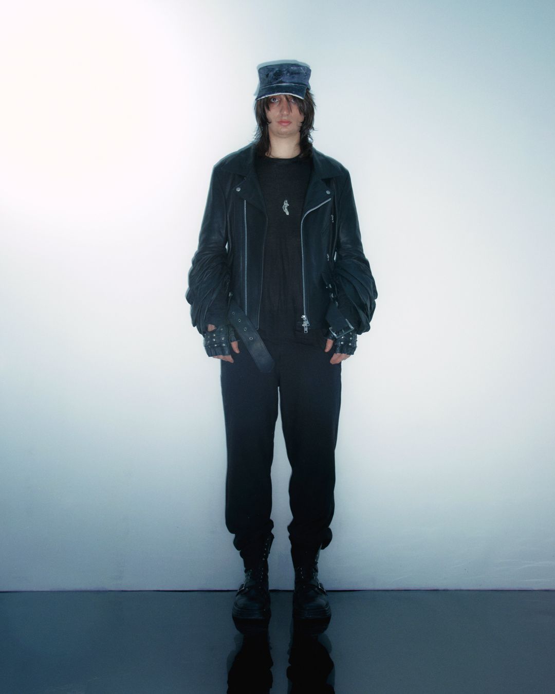 Oversized leather jacket with cuffed ruffle sleeves by JUNYA WATANABE COMME DES GARÇONS in size ONE SIZE from COATS & JACKETS category
