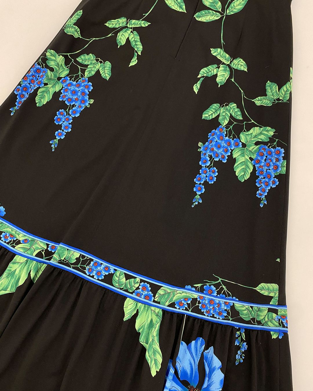 Thumbnail 00e2c2fb-d1b5-498f-bf81-93ef0c2f1252