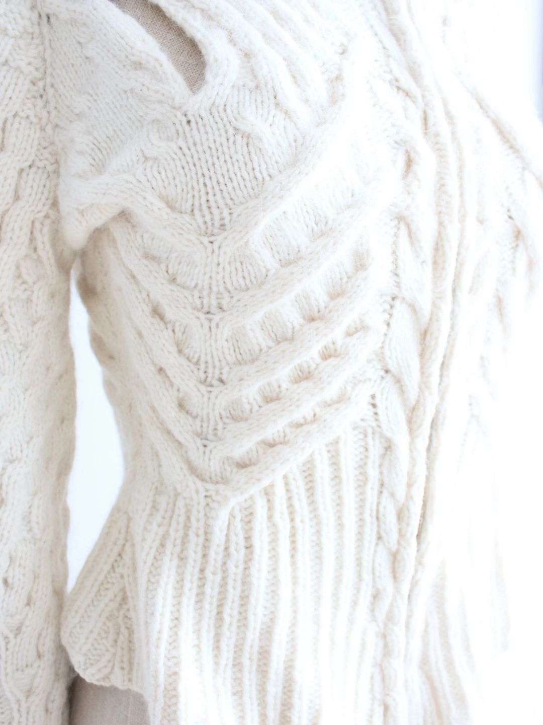 Thumbnail adfd2d71-3b16-44e7-bae2-f87a102303c3