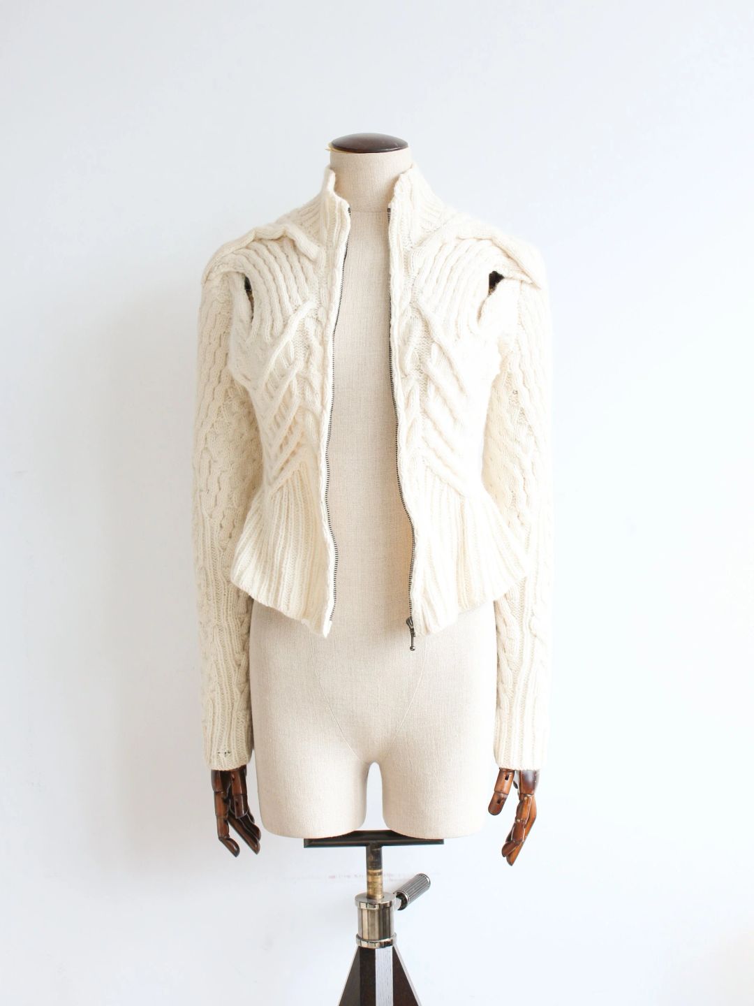 Thumbnail 79a3495b-3a03-436b-b179-773111191c3f