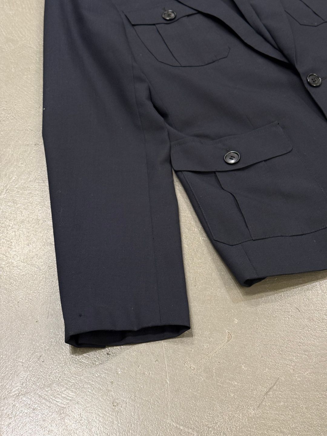 Thumbnail 641f6b1c-232a-4770-a0de-bb2b669c418c