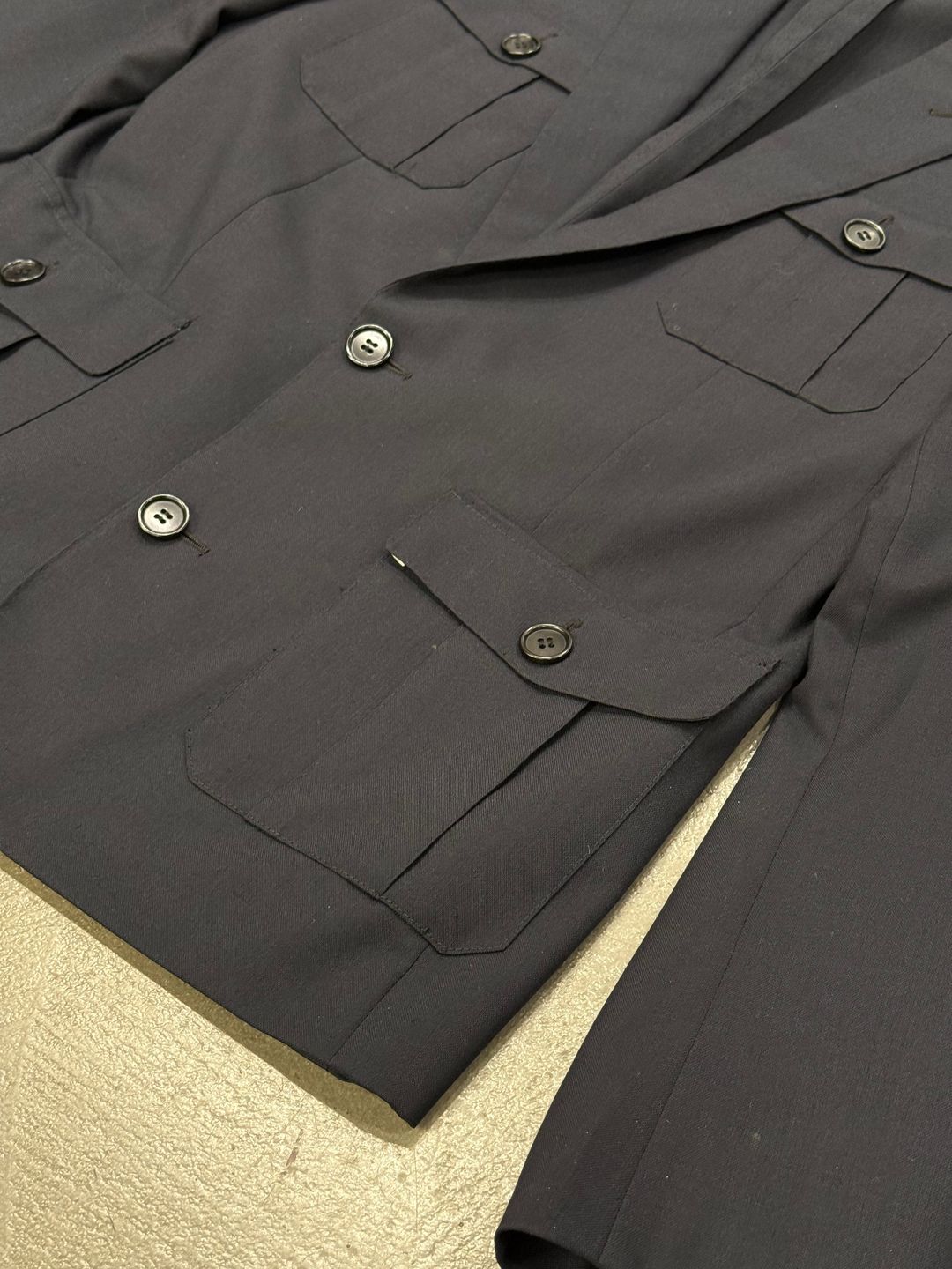 Thumbnail 440063c0-67ac-4ae5-99a4-4f8040bbf864