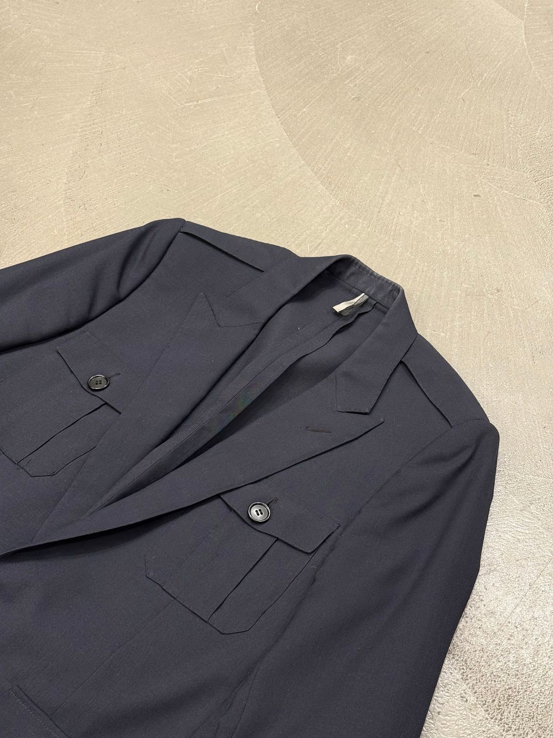 Thumbnail 4358cb80-4608-4dcb-9727-d4dac4d4199d