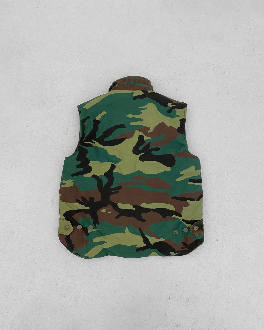 Thumbnail 722f0374-aa11-4367-b119-71c7a5354e8e