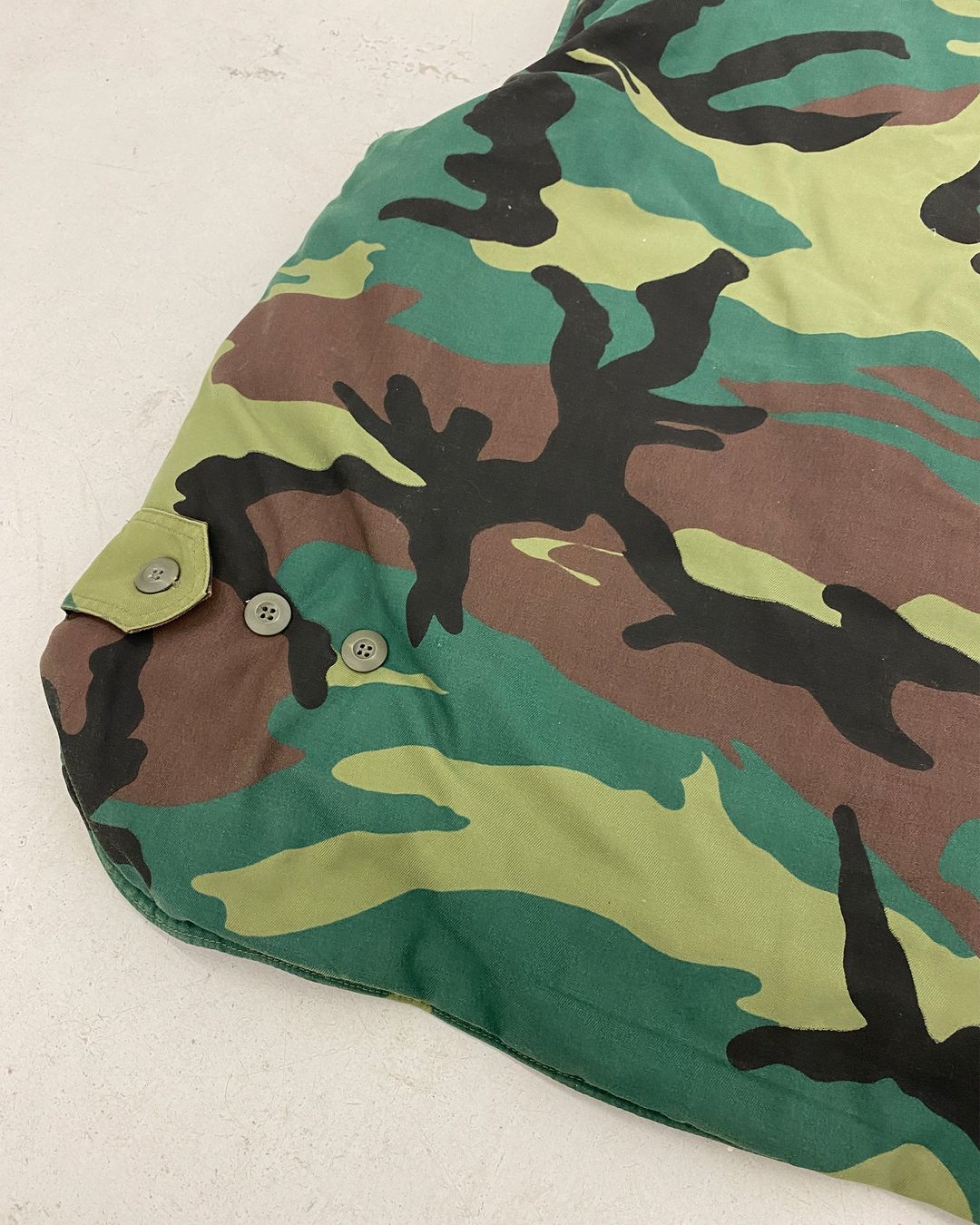 Thumbnail 33db9636-7cb4-4bb7-a637-e91815295dcb