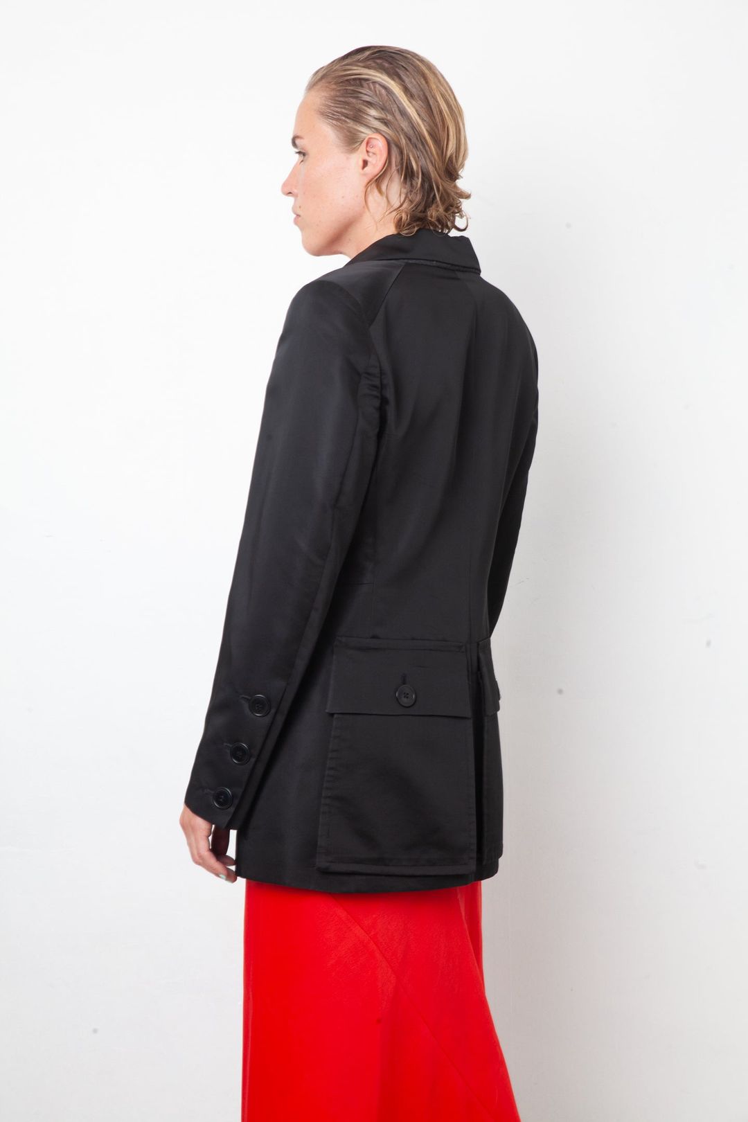 Thumbnail 9d8477bf-aca7-49d5-9cc7-7e83437dc364