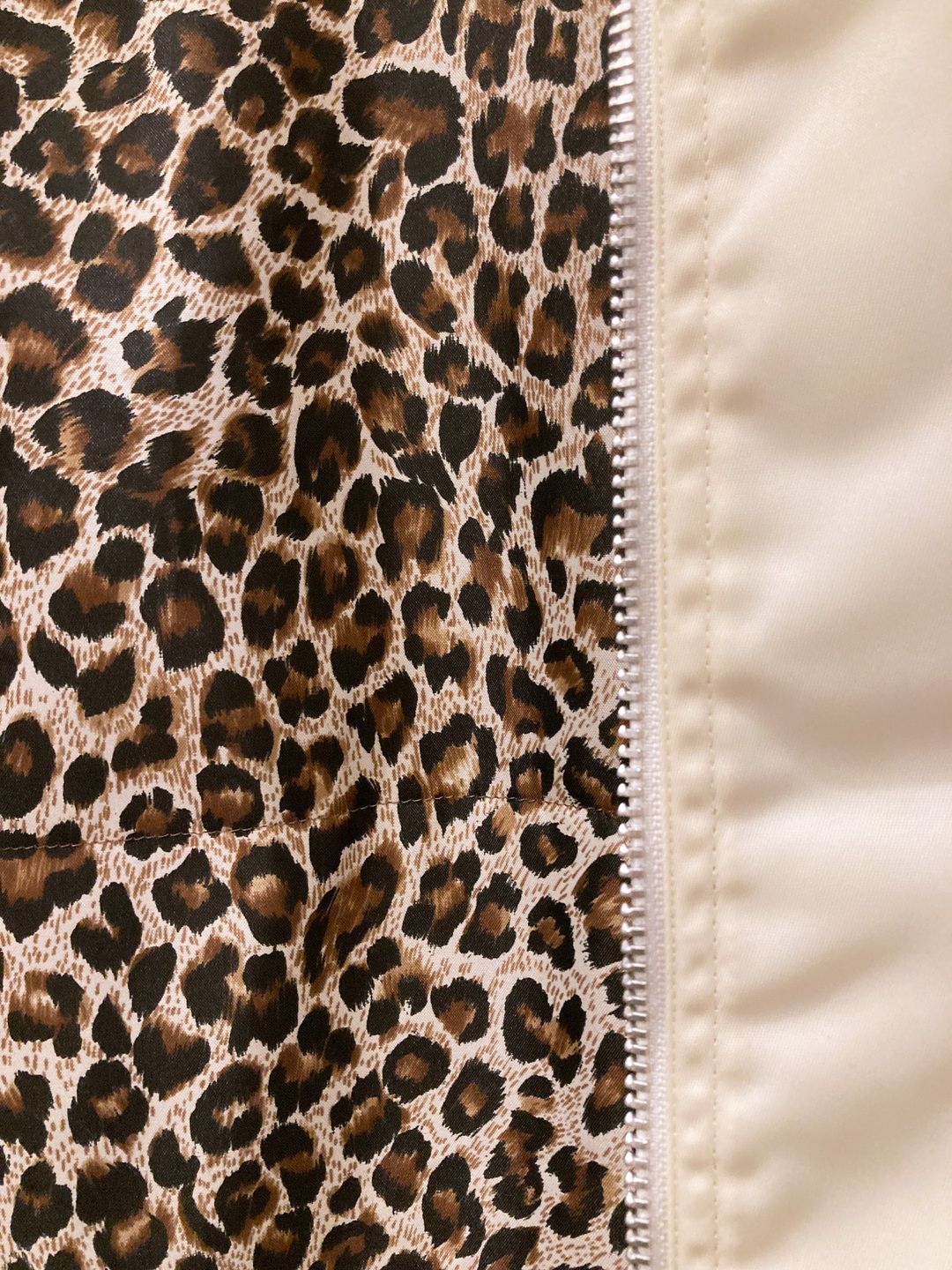 Thumbnail 88907e23-4799-4f3a-acf5-2eac4e73a0f9