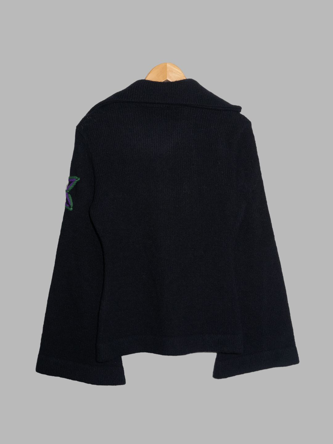 Thumbnail a3786dc2-c88f-42f9-b25a-9890aed870ee