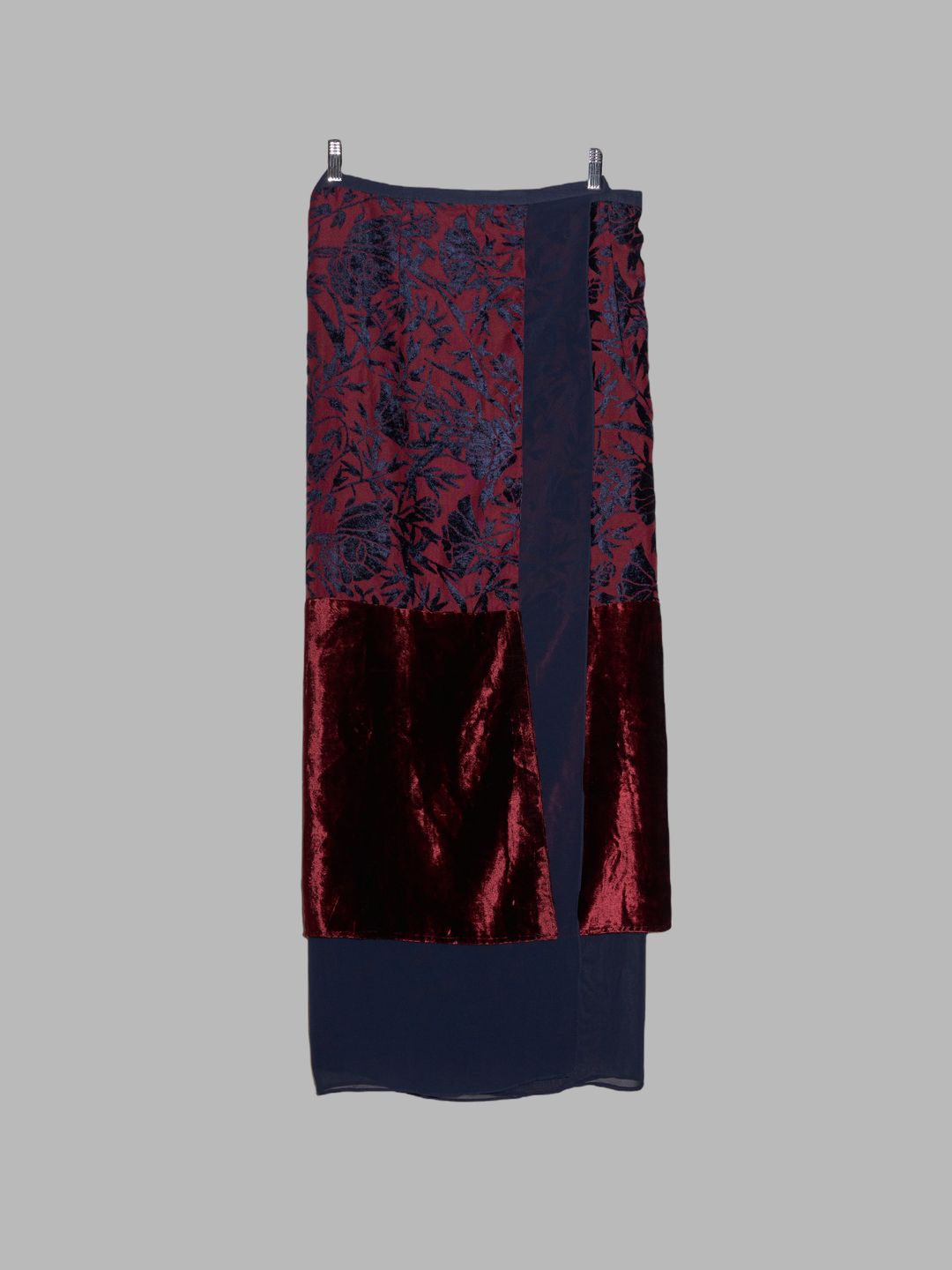 Lawrence Steele navy and burgundy floral velvet sheer crepe wrap skirt by Lawrence Steel in size W26 from SKIRTS category