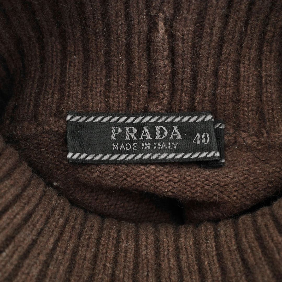 Thumbnail 9a4be03b-2695-4094-8c0b-2d3a31dbe9c7