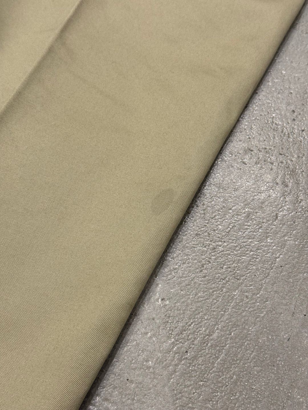 Thumbnail 56814edc-f025-4739-8a14-ba2c941c16c9