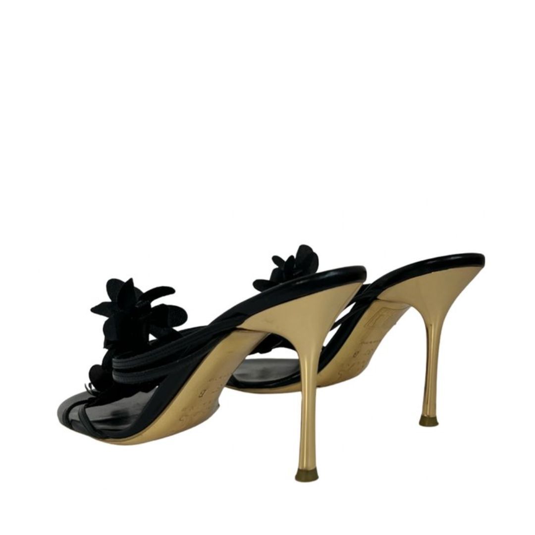 Thumbnail 87c8d6b6-b1b0-4b39-a1a1-6cabf5246ee4