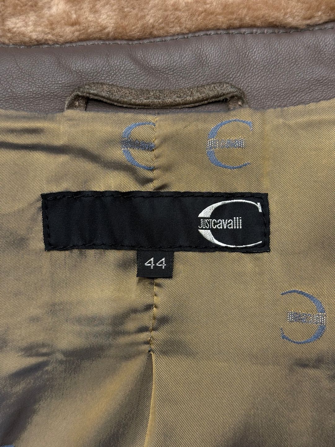 Thumbnail 4a93a114-a9aa-4ffb-9d67-19185c8b2e1c