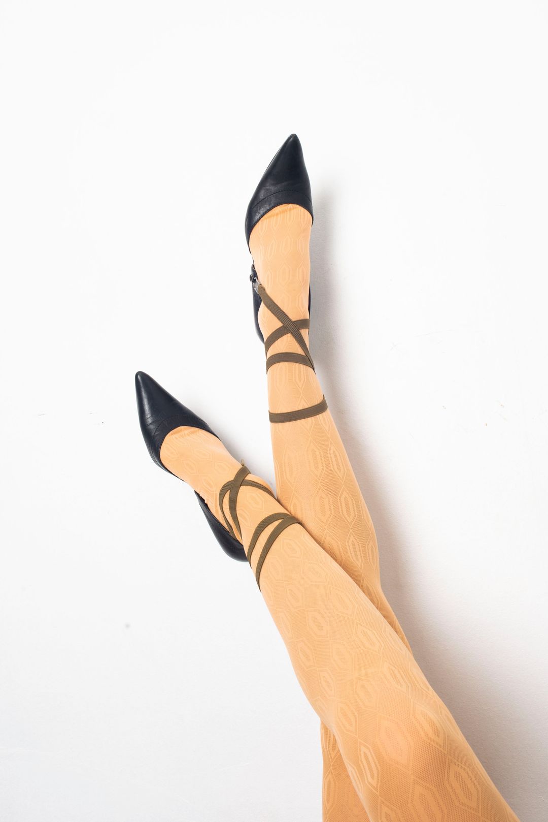 Thumbnail 76063609-5c67-493b-b7c4-5fc990881090