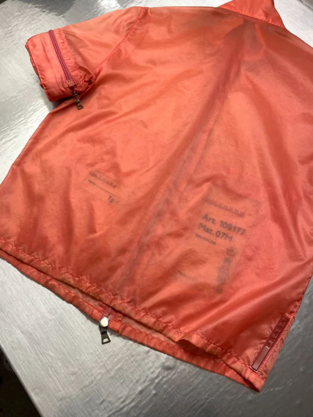 Thumbnail 26d0cb99-5663-4880-866d-06e47255ad7e