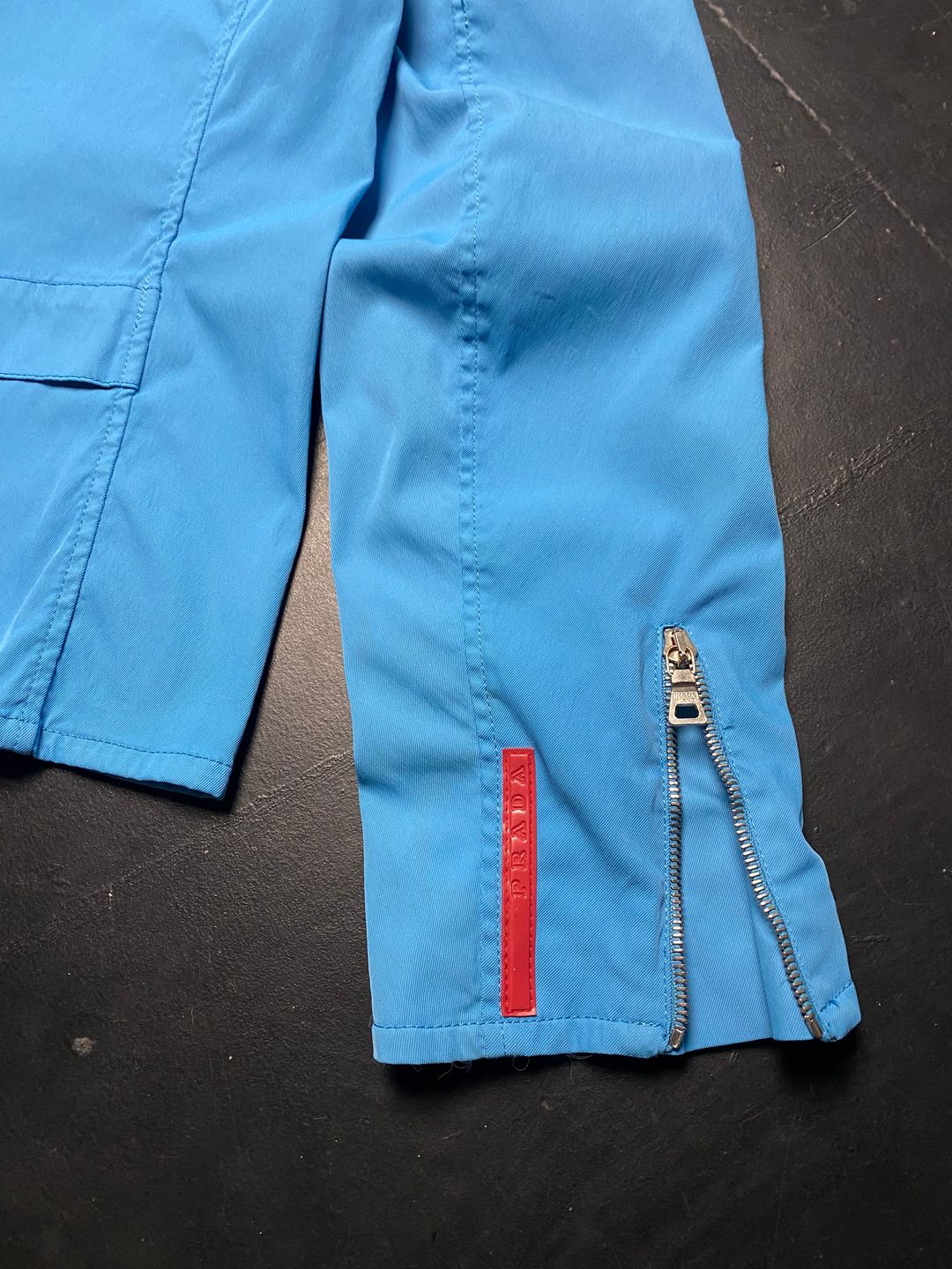 Thumbnail 2a6cbdbf-0b9a-43cc-b7ab-62129b3fc7b4