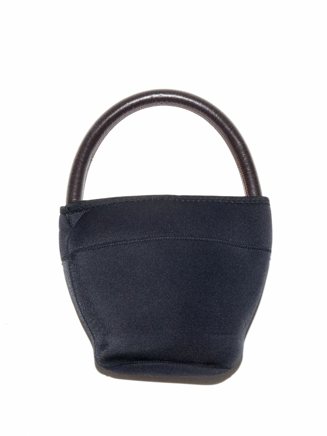 Bucket Bag by Naoko Hiroto by Naoko Hiroto in size ONE SIZE from BAGS category