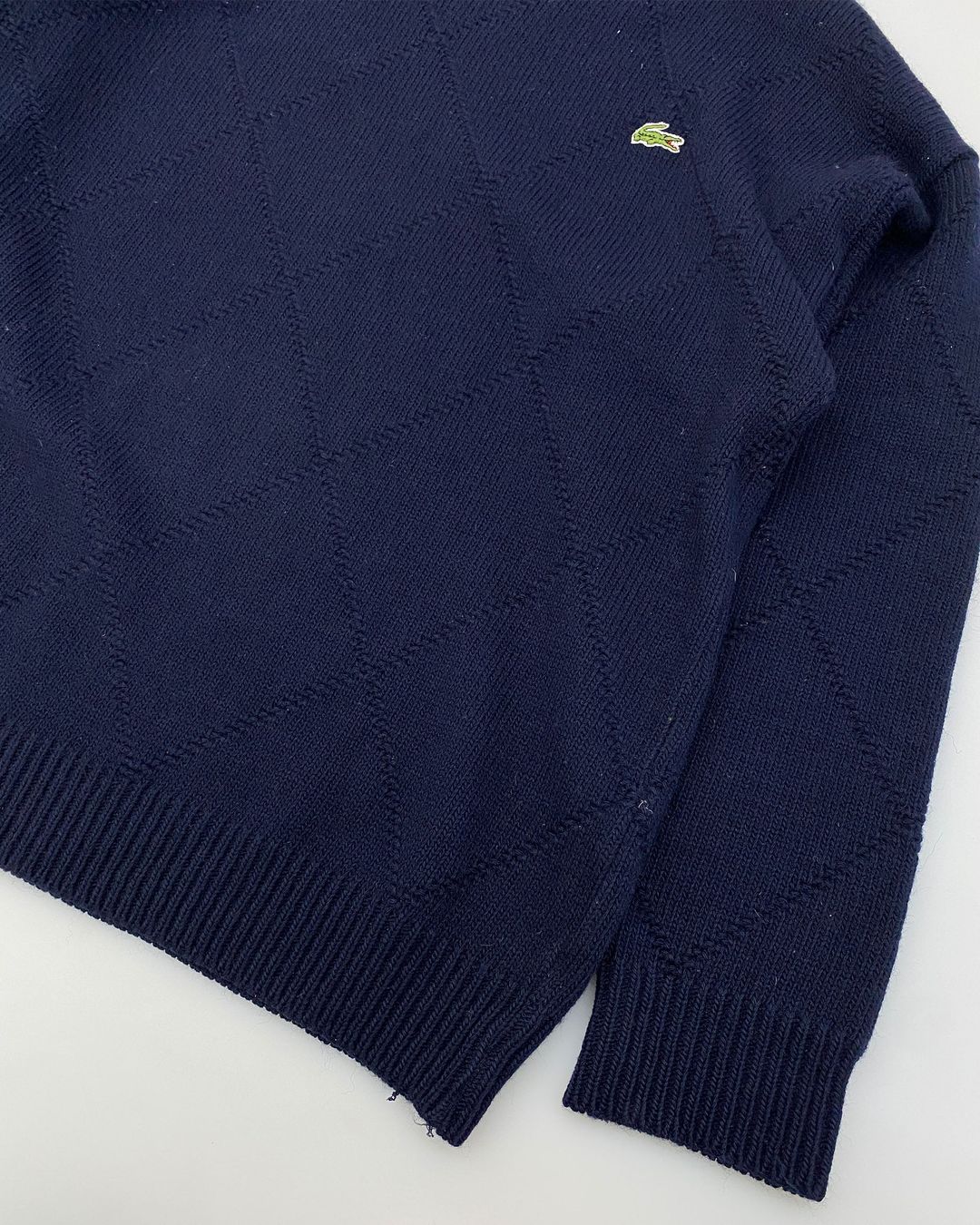 Thumbnail 79468bb8-e7d9-4061-a4a3-6321b73eabd2