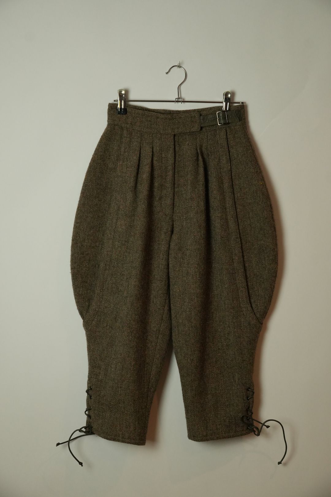 Moschino Wool Tweed Jockey Harem Capri Pants by MOSCHINO in size XS from SHORTS category