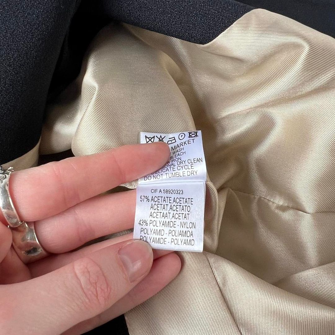 Thumbnail 5cea61f5-0fc5-413d-a1a0-b80cc55a277d