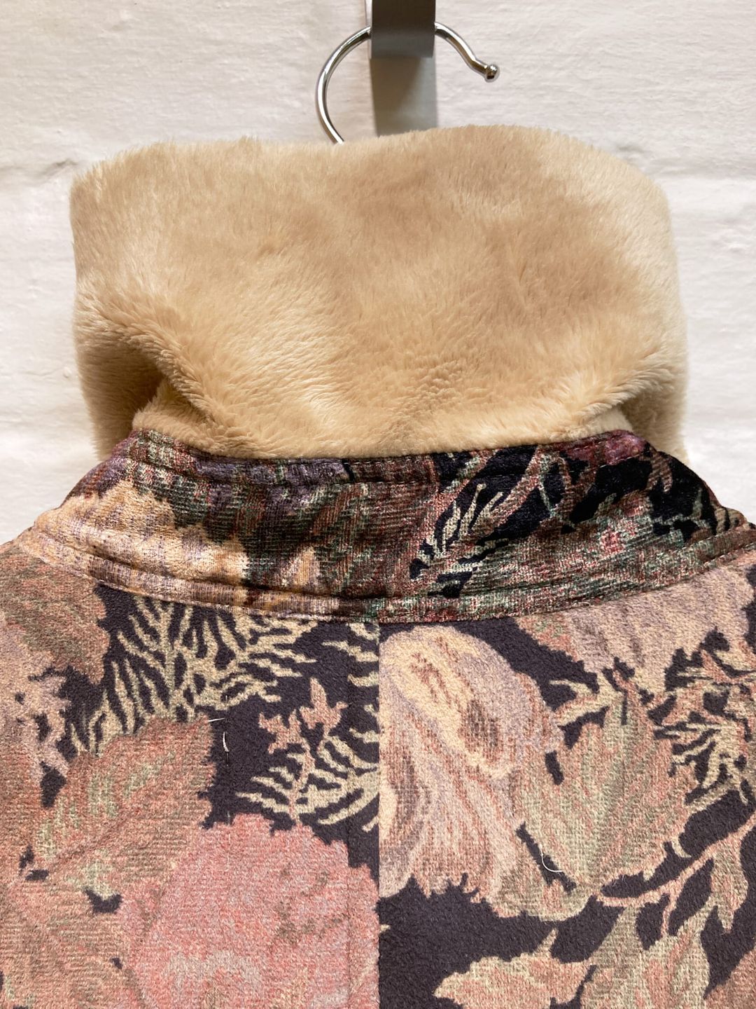 Thumbnail 07f26a30-c833-41a9-a05e-3d9ee46ddd87