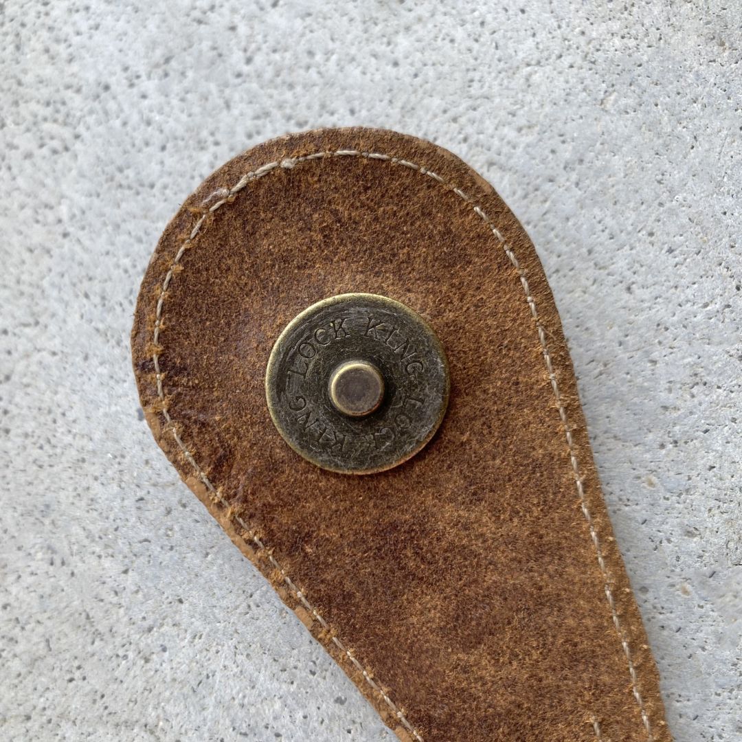 Thumbnail 48741663-6aa6-4db9-bc64-0b50dc7a076e