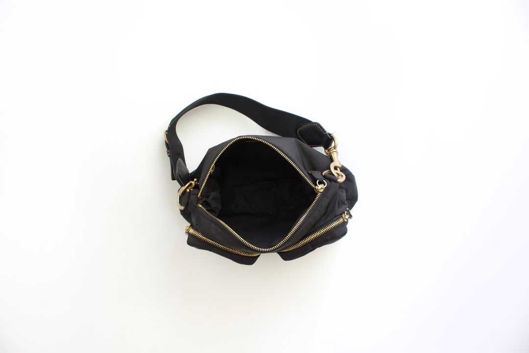 Thumbnail 923ddb09-30a8-41da-ad0f-7e0de9a9df49