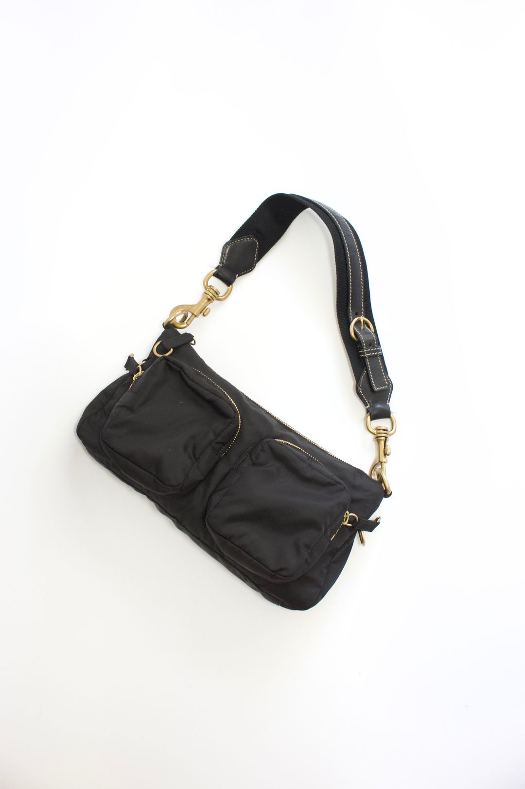 Thumbnail 9df8944d-3ab8-4f18-b3d6-dca4171ebbaf