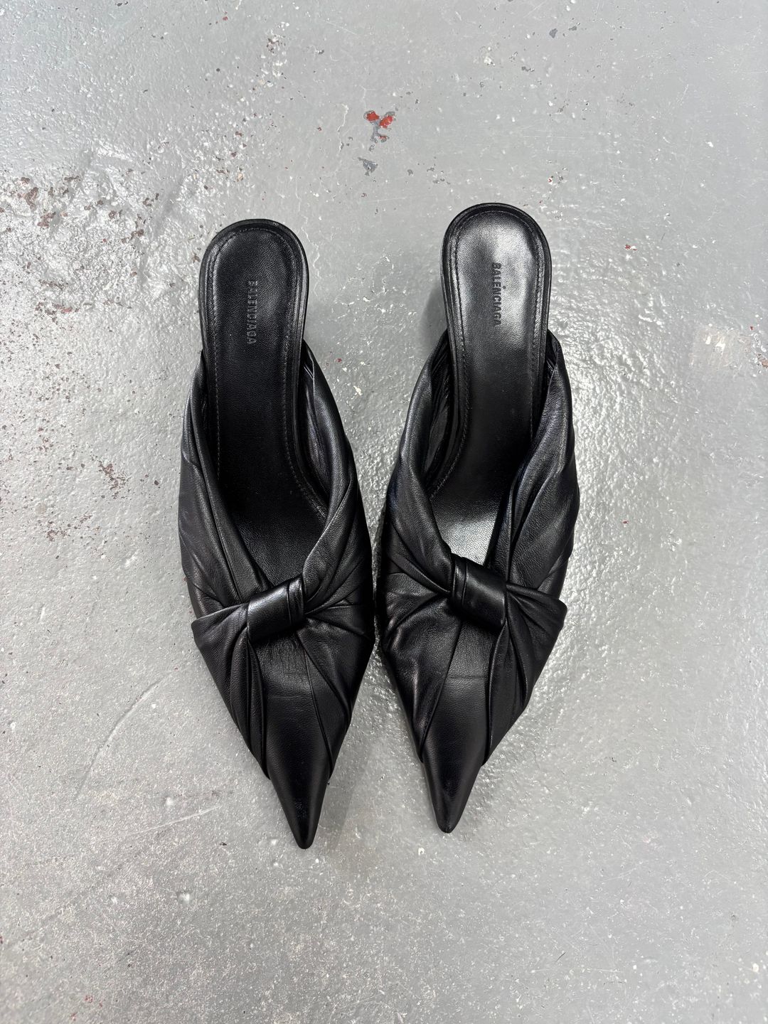 Thumbnail 85be3ff8-3066-4fc5-b1ba-0b10d3e1cc1c