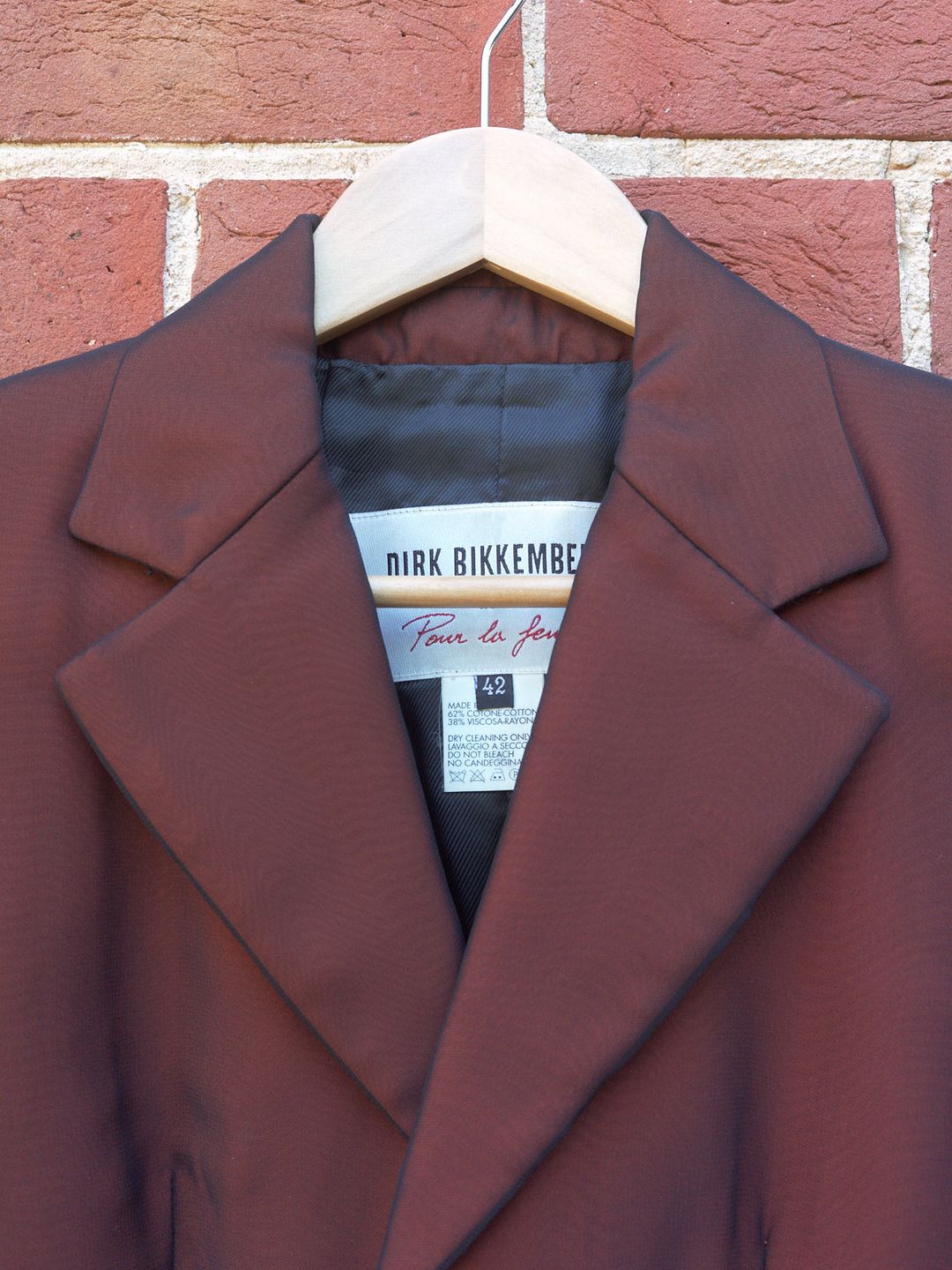 Thumbnail 1c3b96a6-c197-4c90-8d97-30f6293a30c4