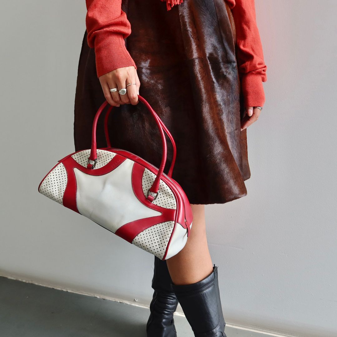 Thumbnail b8847666-e90a-494c-bbc3-ec0a04aaf4ae