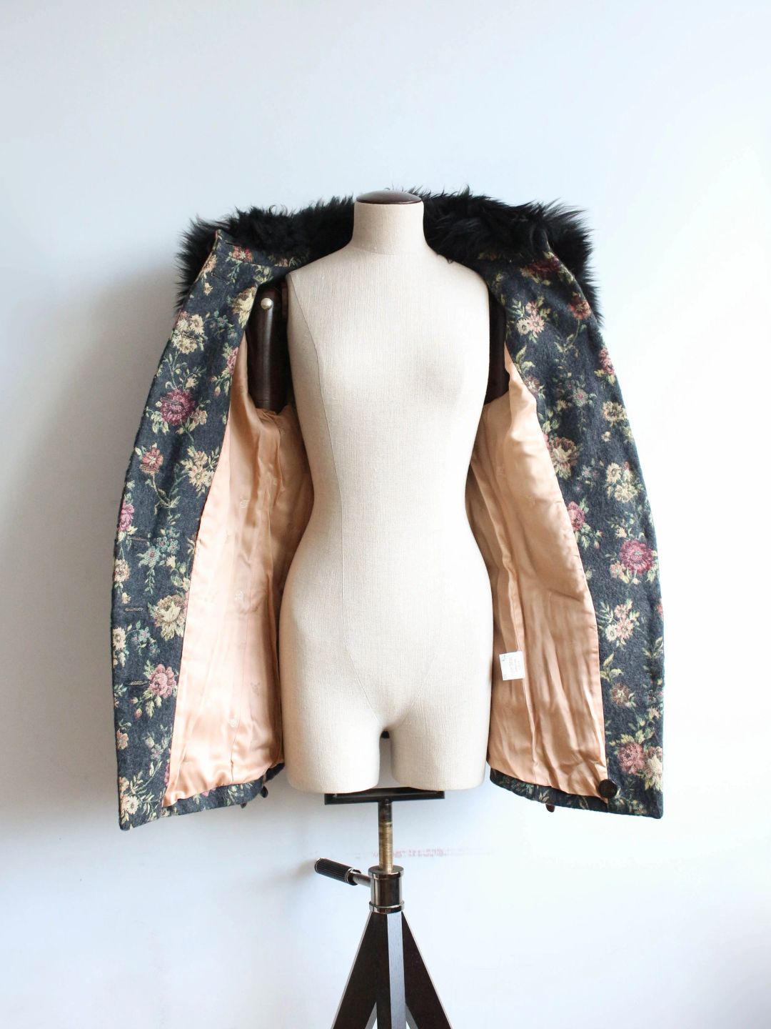 Thumbnail 9e84d5e1-5810-465e-9113-0569104acde2