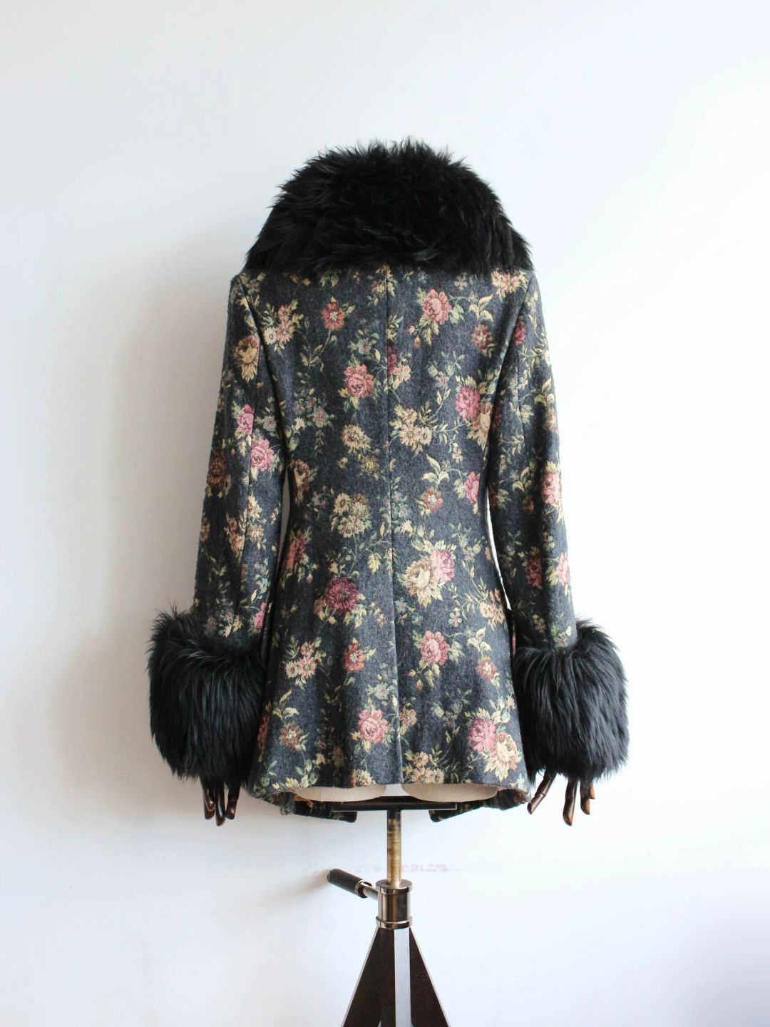 Thumbnail 726adfeb-476f-4a4c-a65e-7dbf5a2cb978