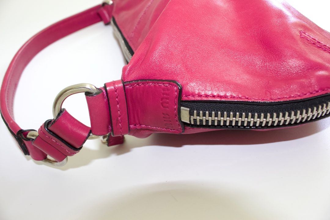 Thumbnail 13799436-23b1-4a36-a7b0-1e2c91fa7349