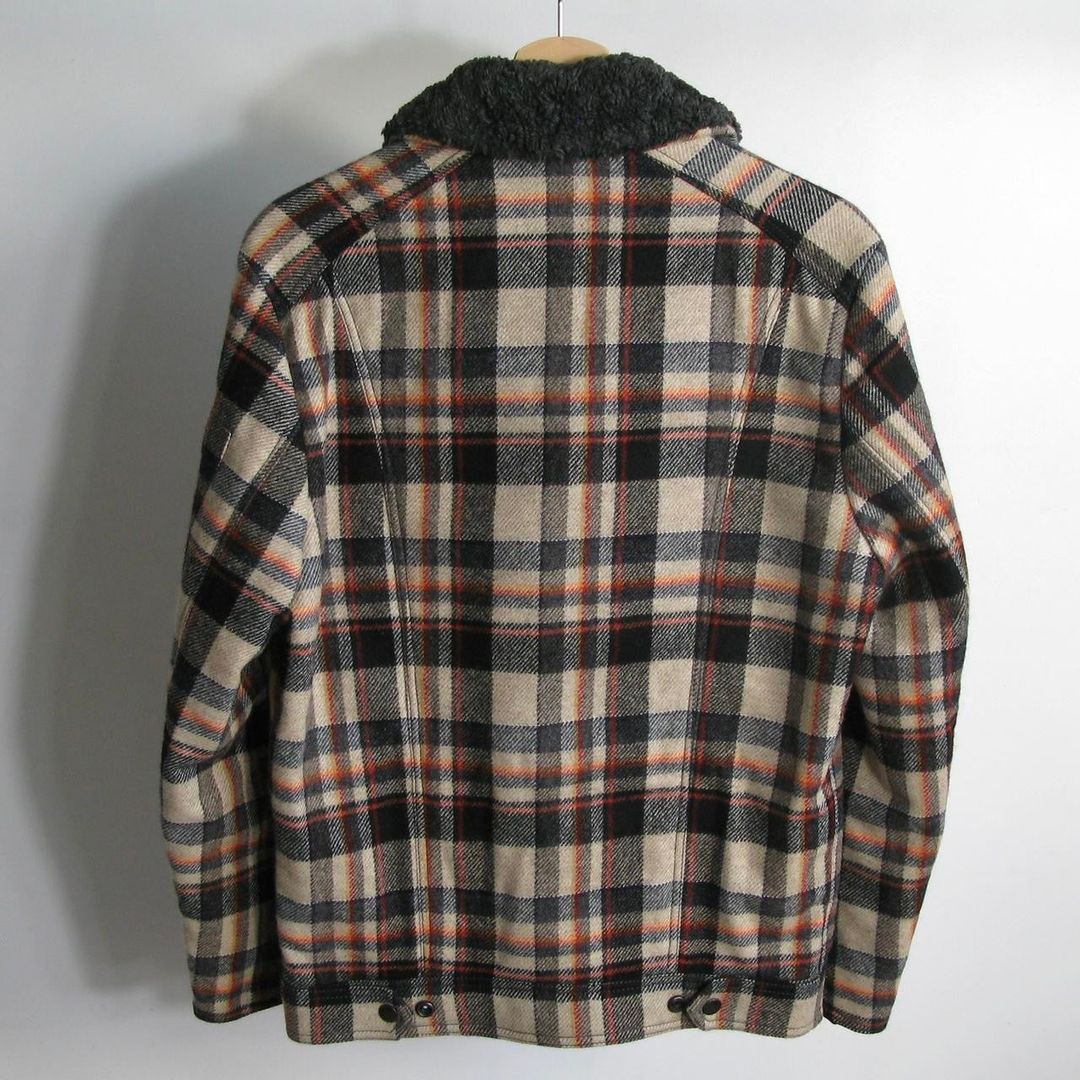 Thumbnail 9e71f53c-5dcb-4a43-bf68-60dbb00d7f49