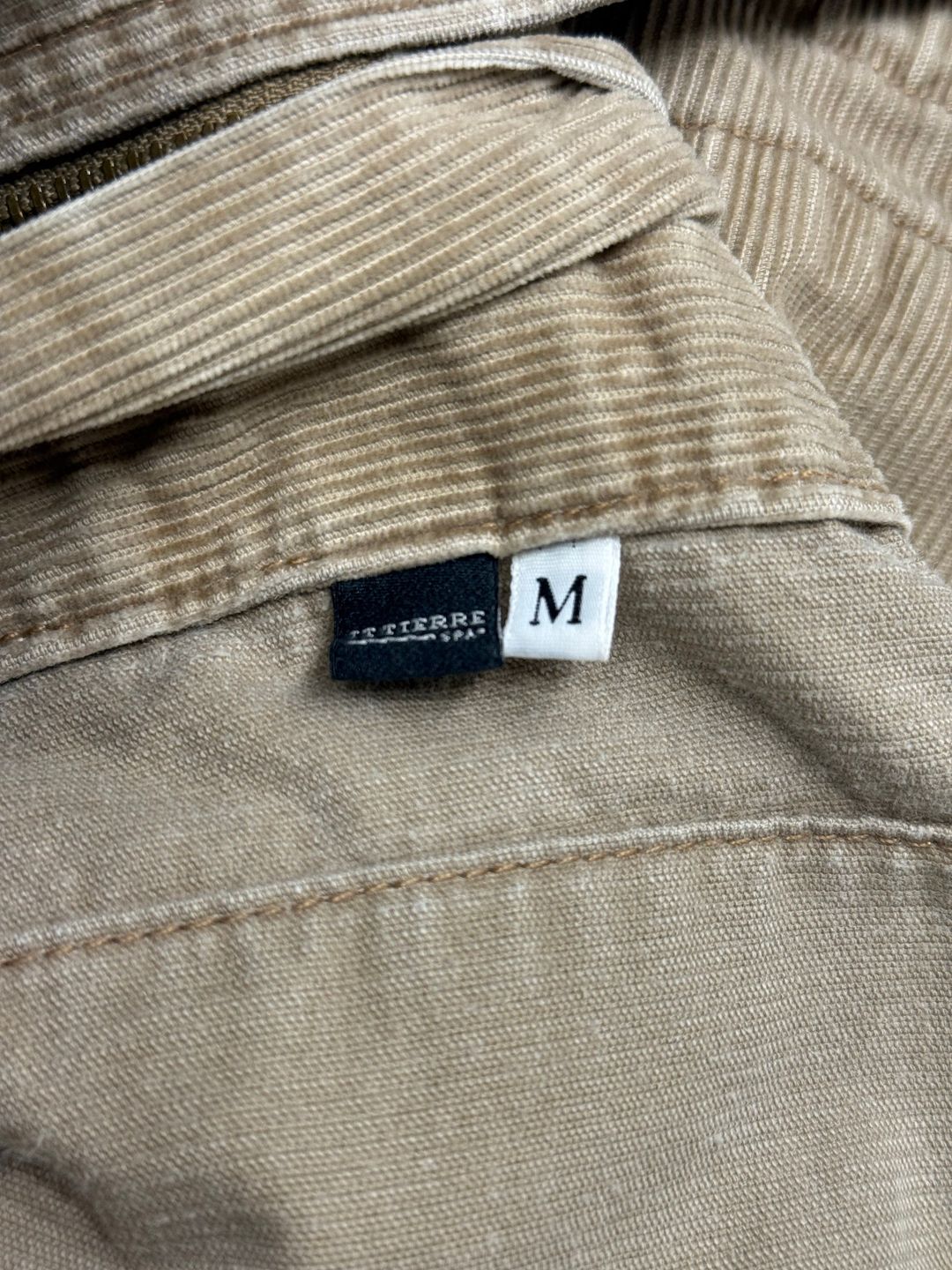 Thumbnail 4293974b-d1d8-49f8-b164-cfbdeb41e4f2