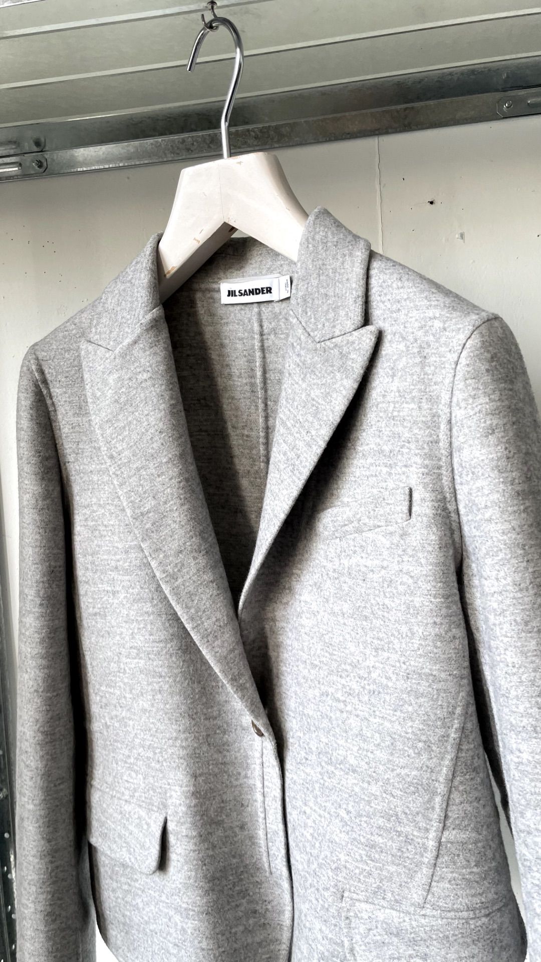 Thumbnail 21a124e4-f5cd-4aa5-8689-dbc88d549d16