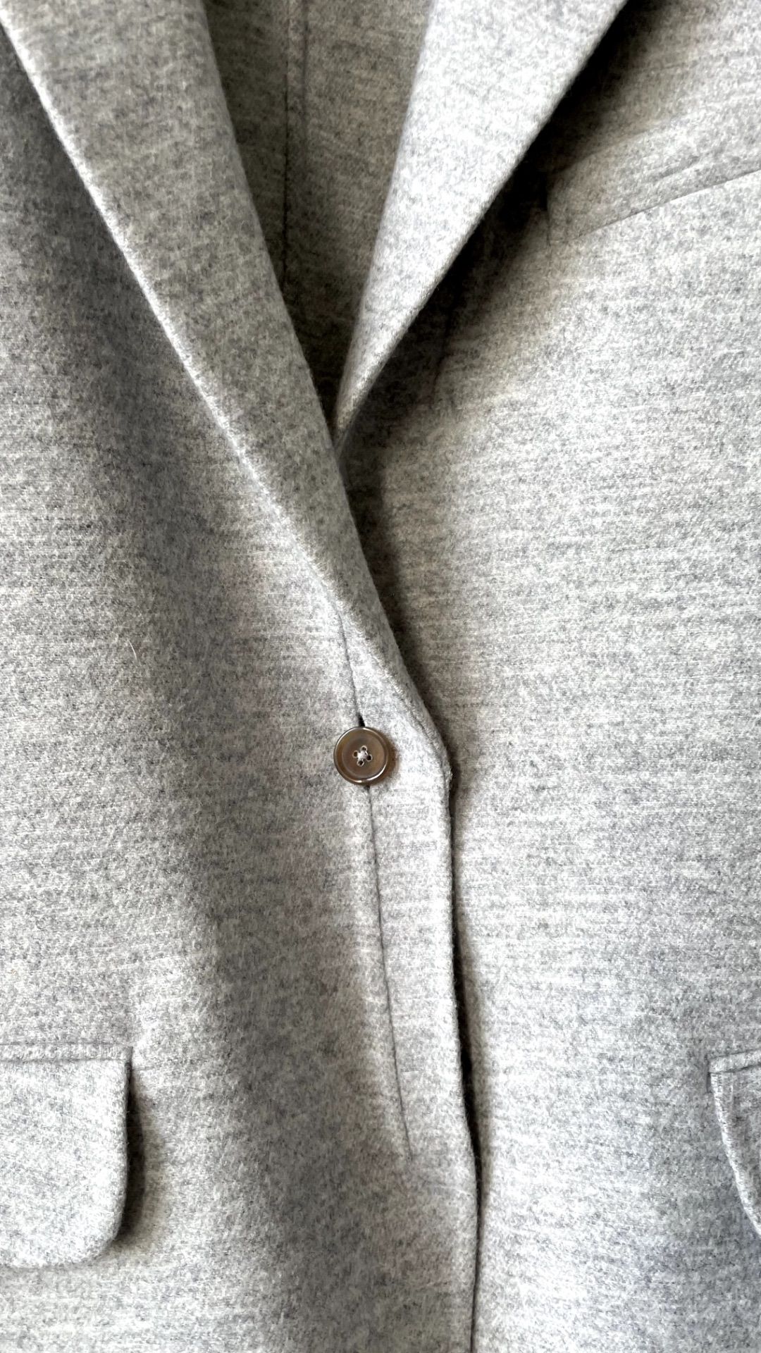 Thumbnail 15a5b43f-72d8-4a25-8755-2dfb2dfae4a6