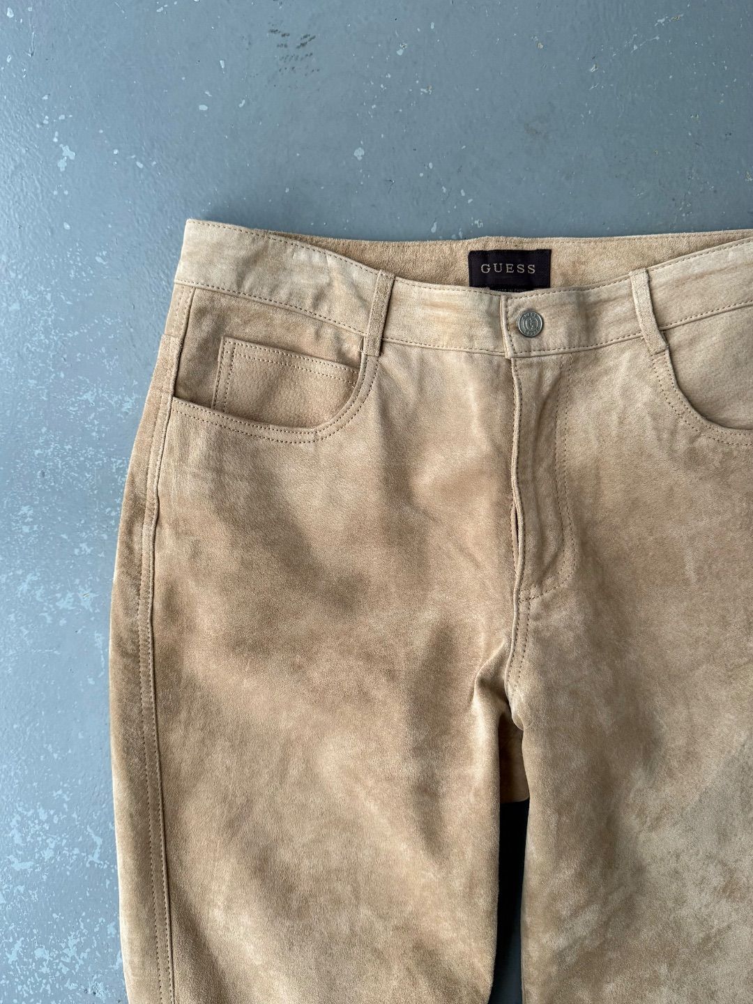 Thumbnail 29d7fe80-e6b4-4cfd-9397-490d771fd6c3