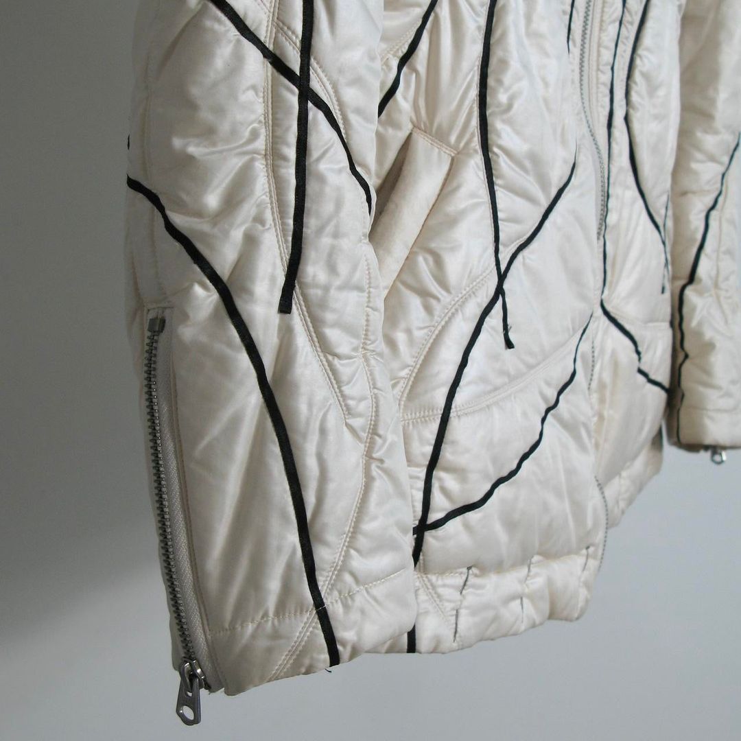 Thumbnail 2448a80c-9fe3-4e46-8810-99b83d7842a9