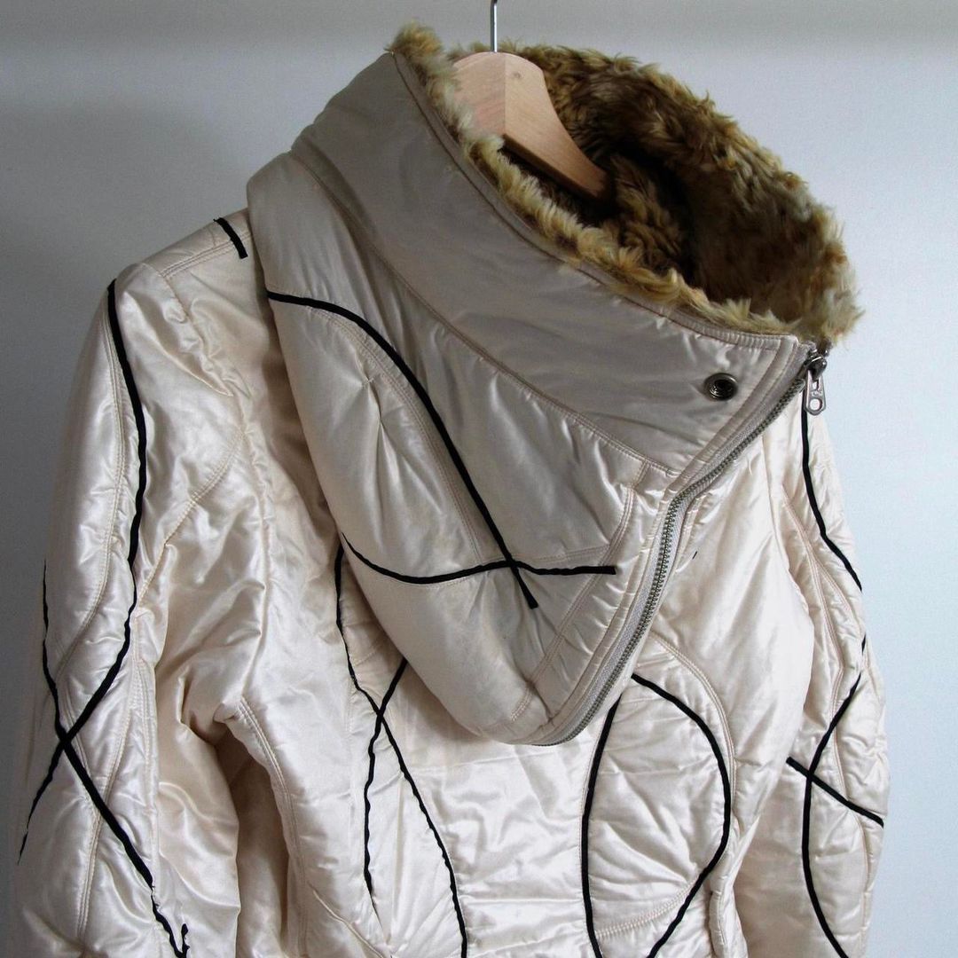 Thumbnail 96e26faa-4809-4874-8d83-9b13f8f34f0e