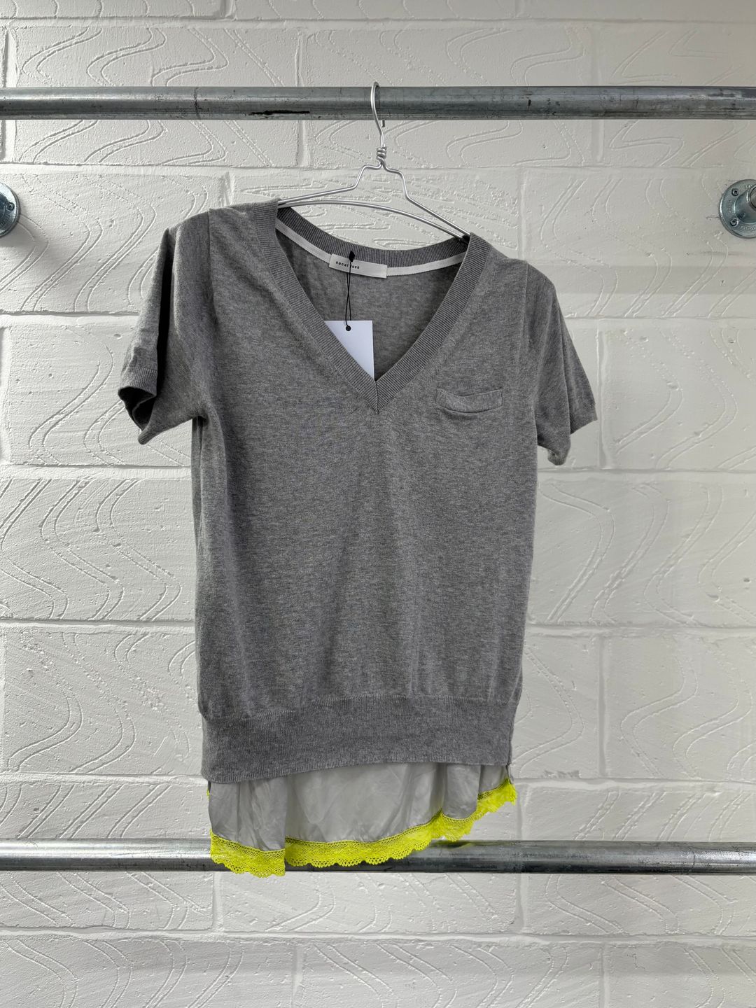 Thumbnail 6cab28c4-c3e2-4197-aa7f-4bd91438888b