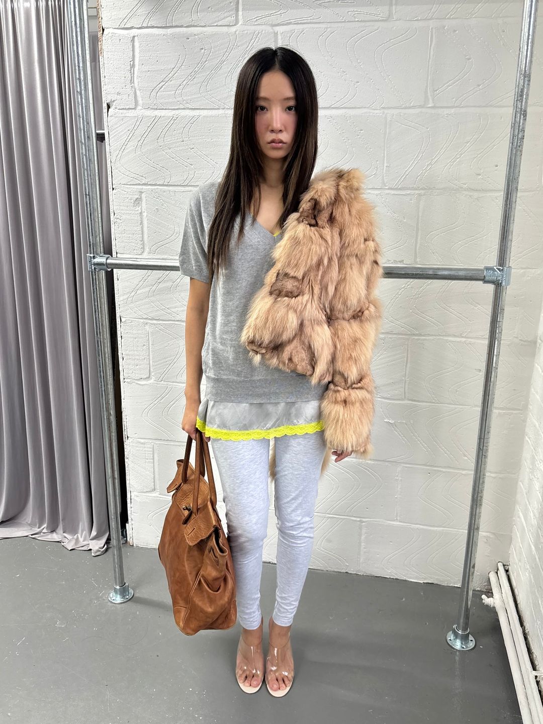 Thumbnail 673fff7c-1587-4abb-8760-8abc15433e67