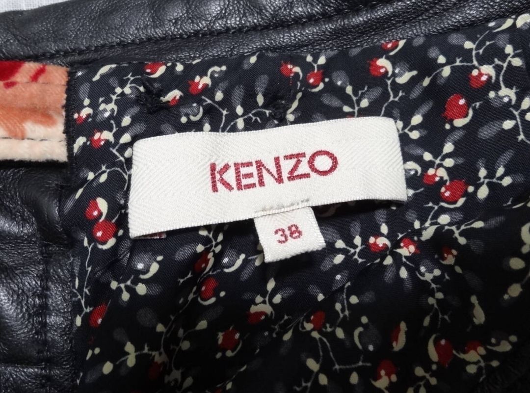 Thumbnail 4c43c2b1-c808-465c-a9e8-f2996a245e5e