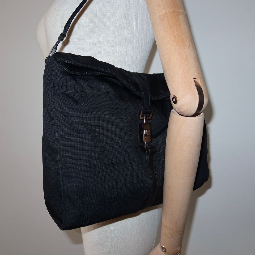 Thumbnail 1ad9eca8-6fe2-43f8-9a66-768219d7c2da