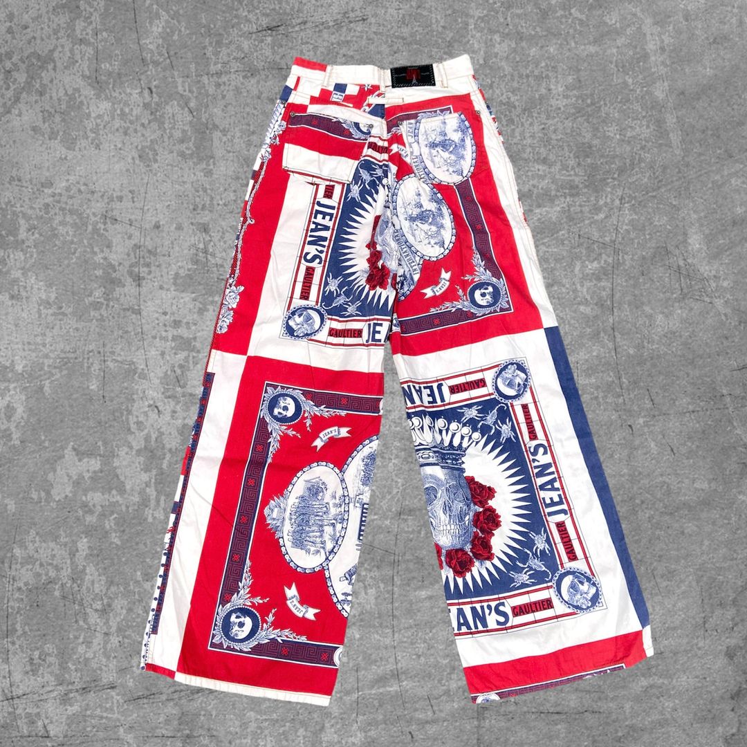 Thumbnail 690b7a63-e34b-4f7b-b9c0-83f8ae061e7d