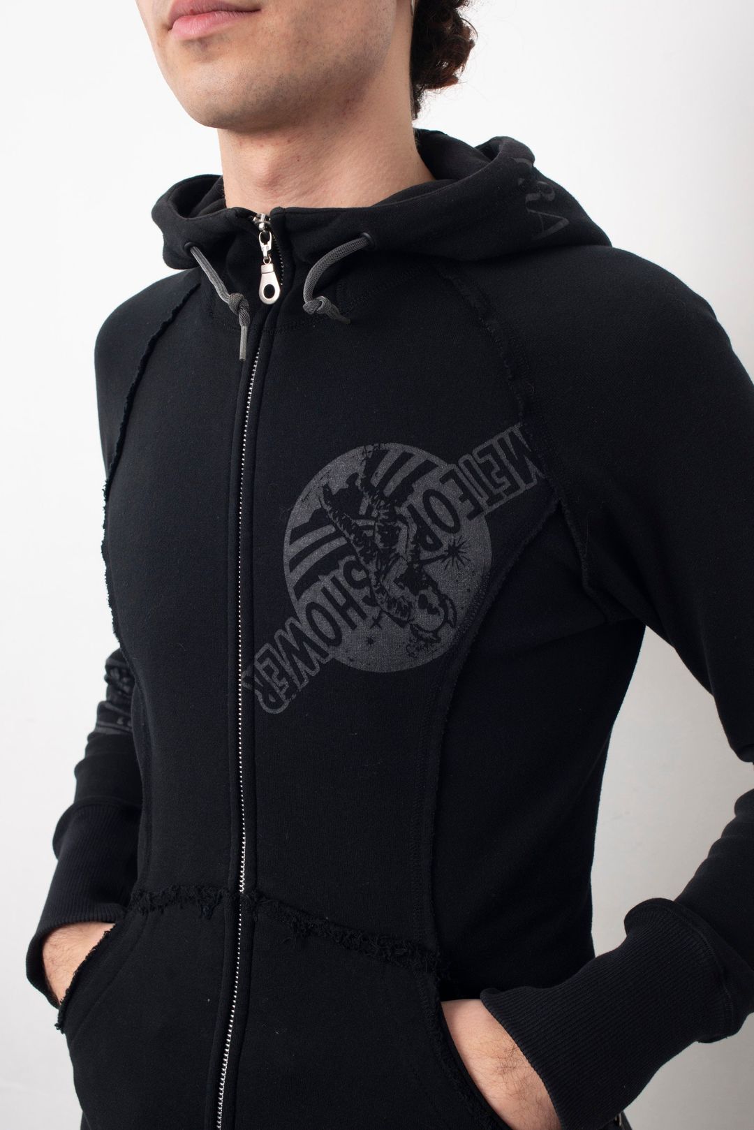 Thumbnail 30c21216-738b-42ce-a3e0-c92b4741b4b9