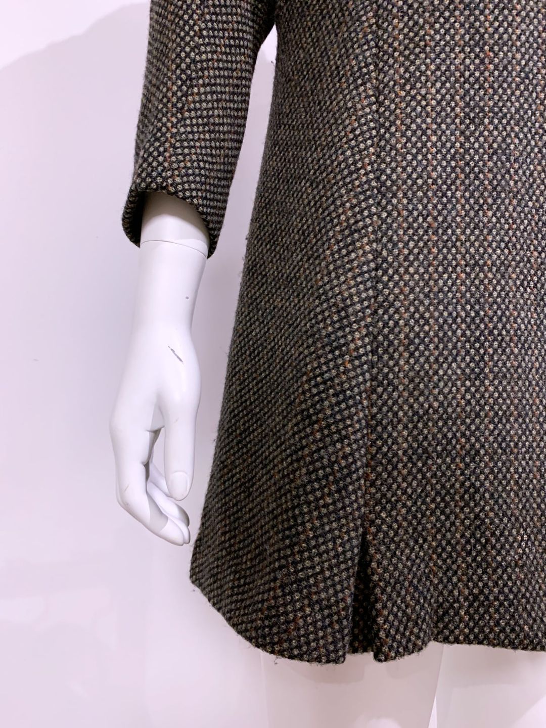 Thumbnail 4fad9e80-ba9e-49c1-9919-09eea1ba31bb