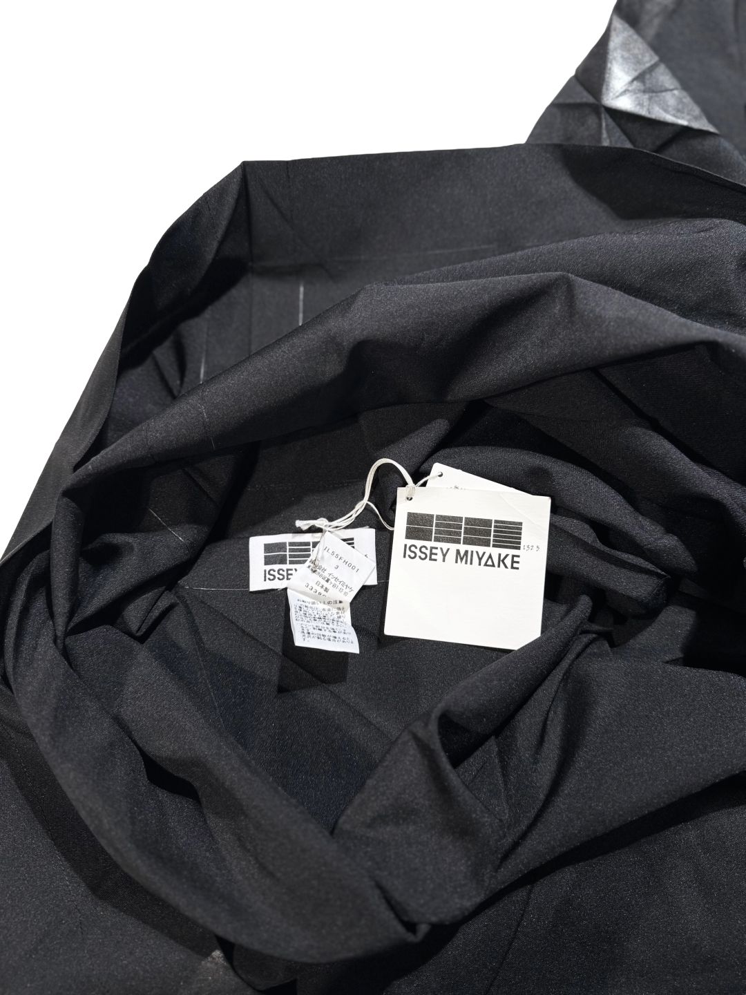 Thumbnail 6d749cdc-21c9-43d3-a518-31d5f8880a29