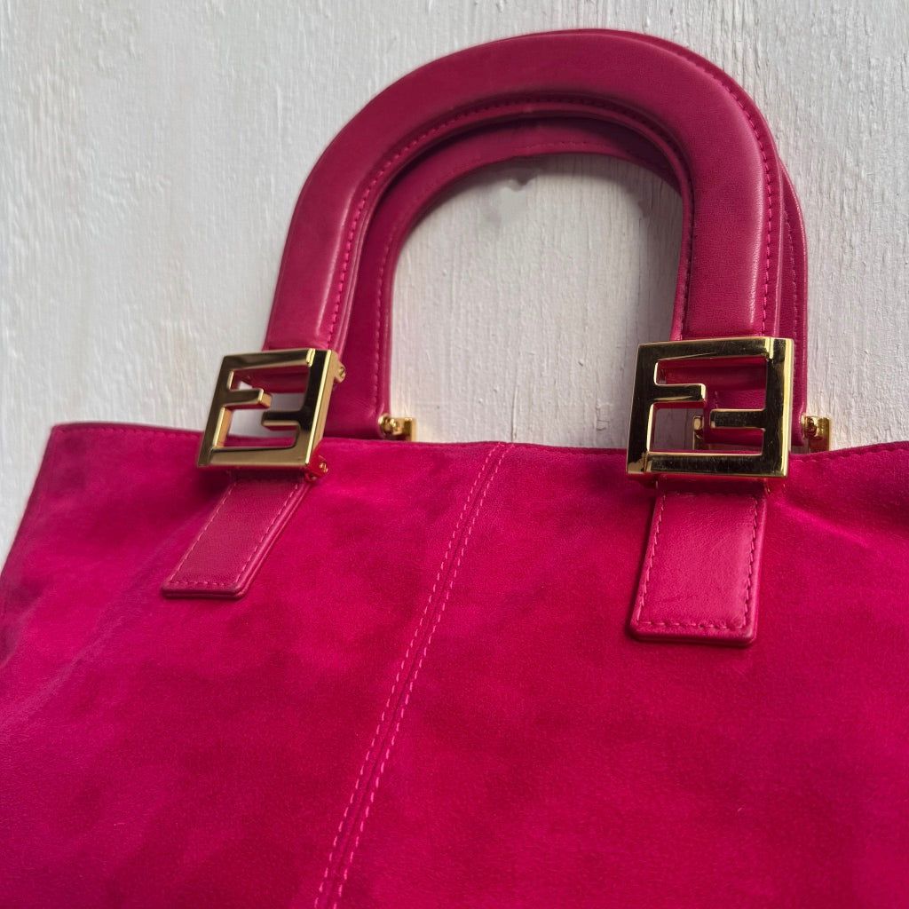 Thumbnail 7f77d9ab-cf6a-4fc0-b6a7-a334f3bef5e9